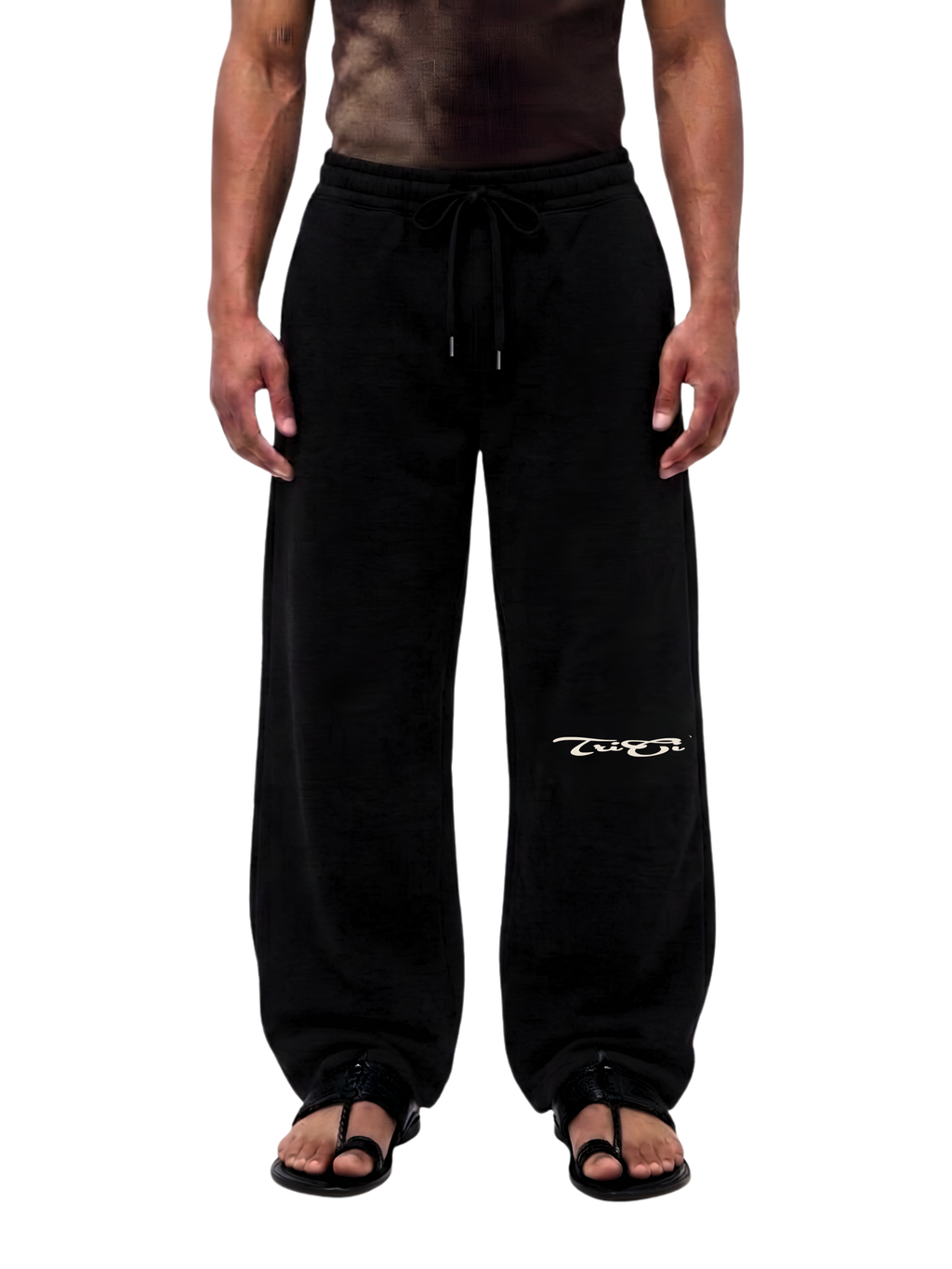 BASIC SWEATPANTS IN BLACK