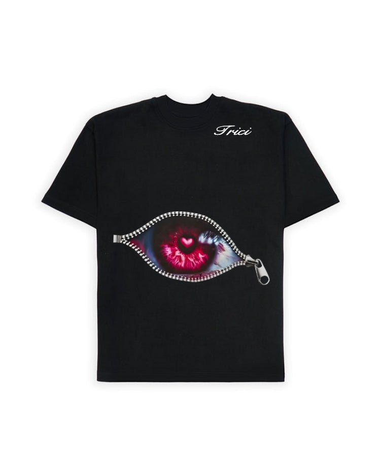 ZIP EYE T-SHIRT IN BLACK [UNISEX]