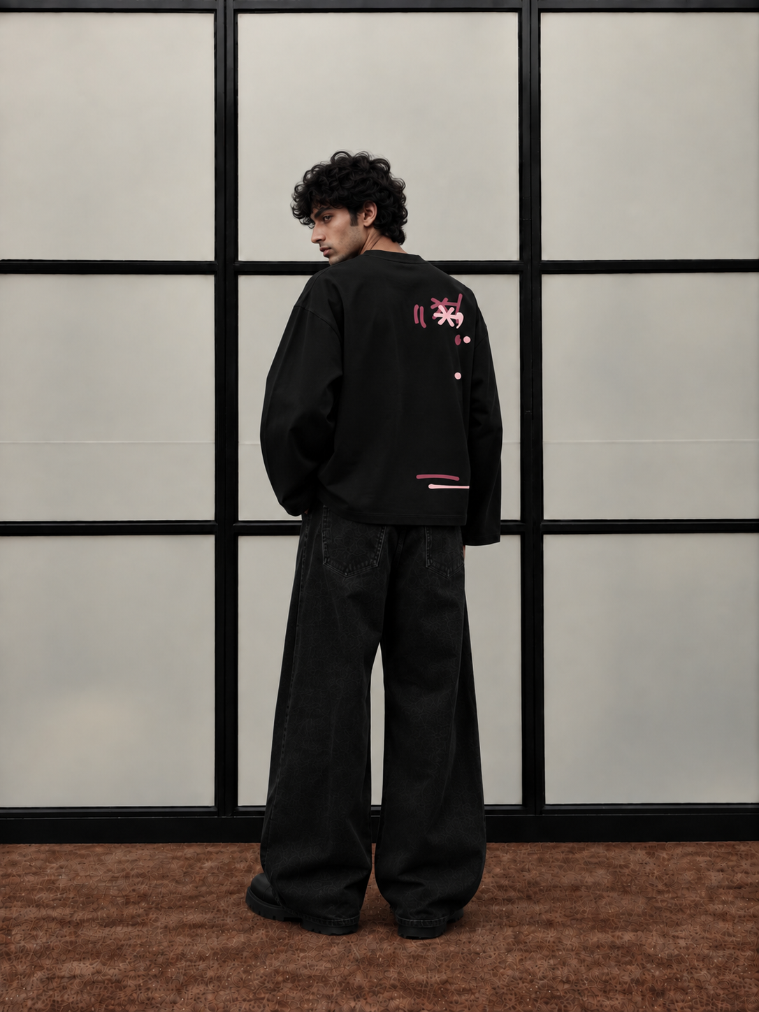MEMBER LONG SLEEVE T-SHIRT